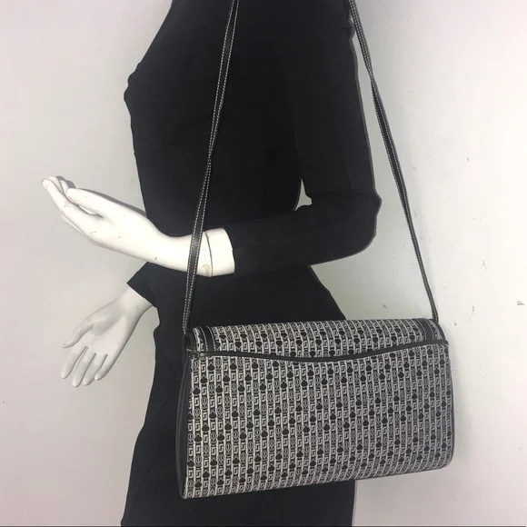 New vintage Judith Leiber large jaquered clutch fabric - Picture 6 of 12